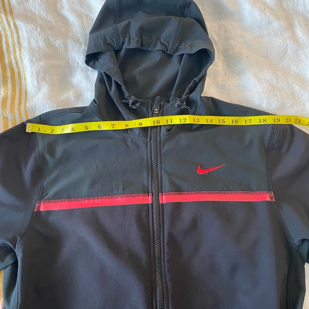 Nike Dri-Fit Jacket - Picture 6 of 16